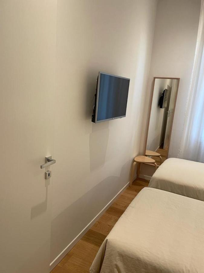 Modena Est Apartment Luaran gambar